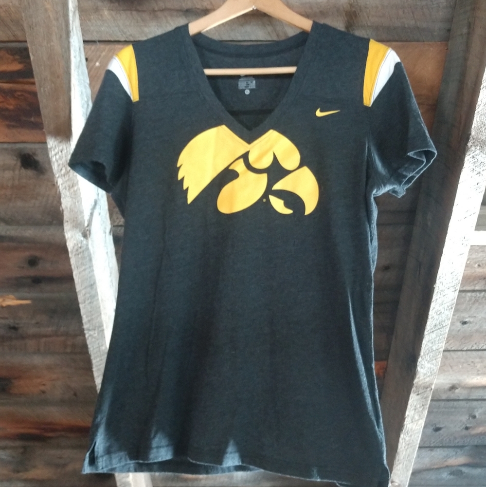 Nike Iowa #1 Short Sleeve V-Neck T-Shirt XL Black/Yellow